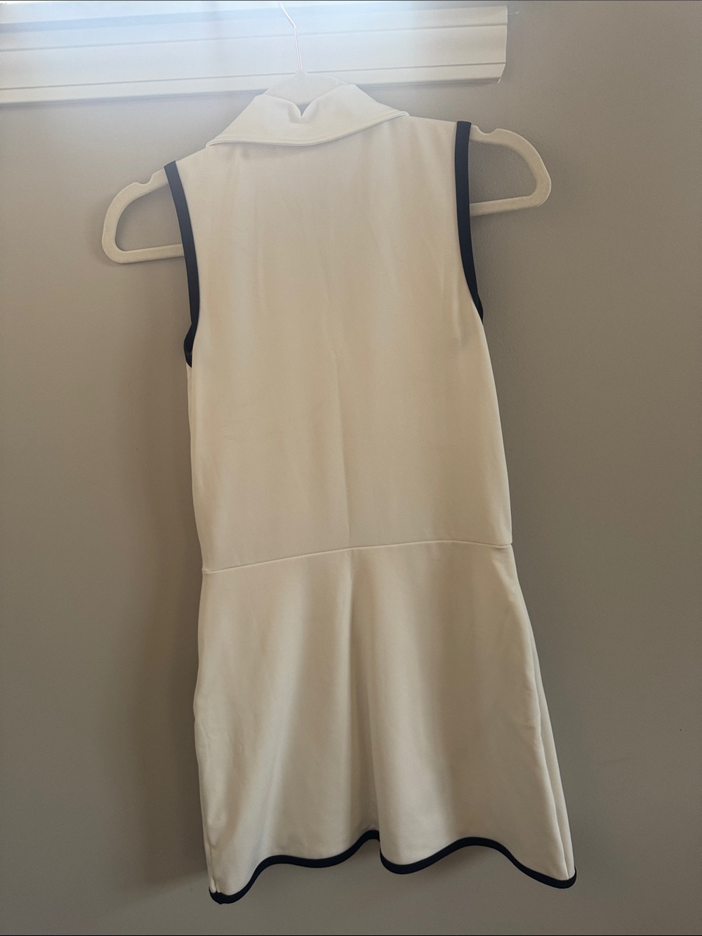 Thrive Society Women's White Sleeveless Polo Midi Dress with Black Trim - Picture 2 of 3